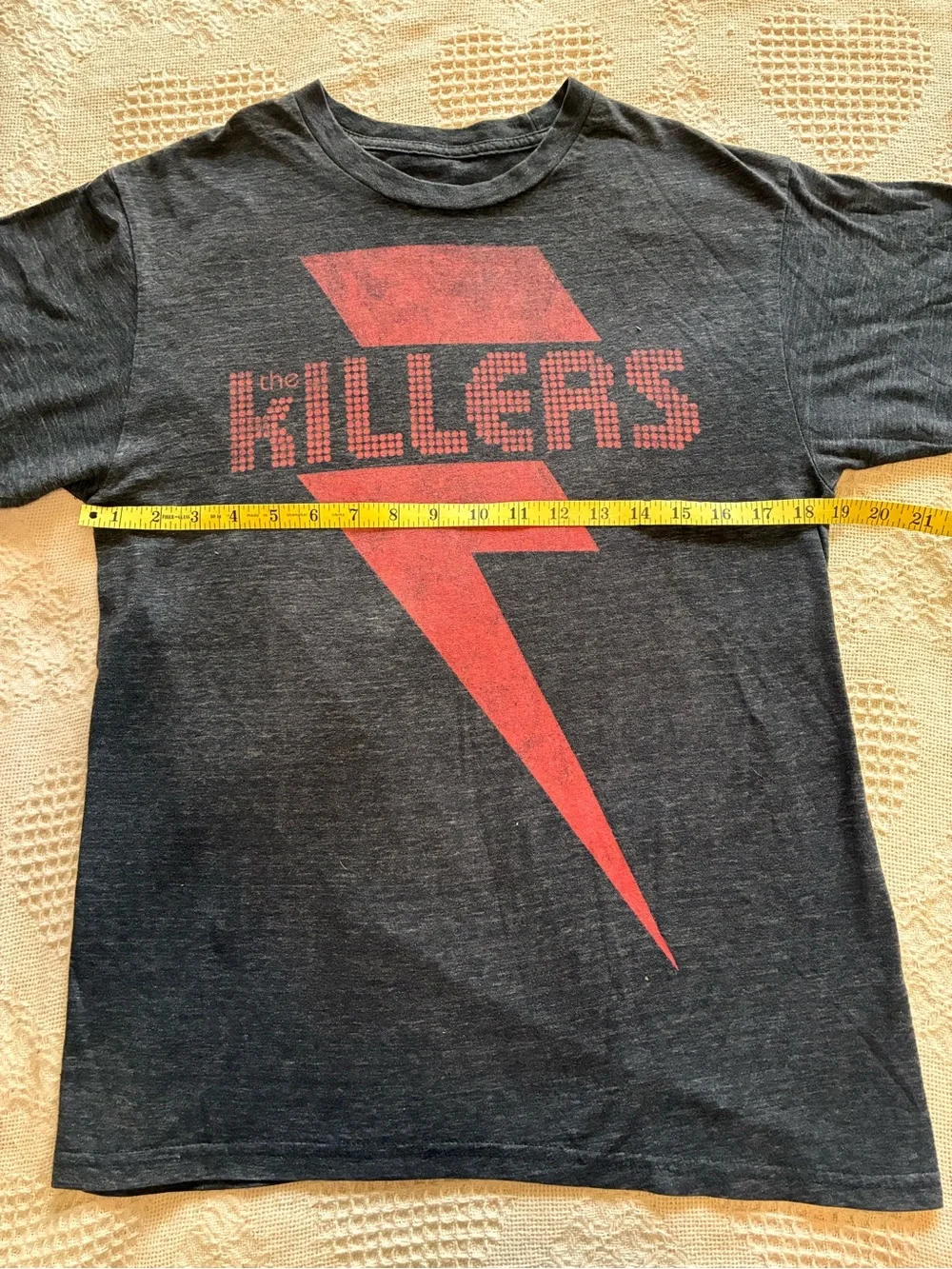 The Killers Red Bolt Band Shirt Graphic Tee Size L - Picture 4 of 6